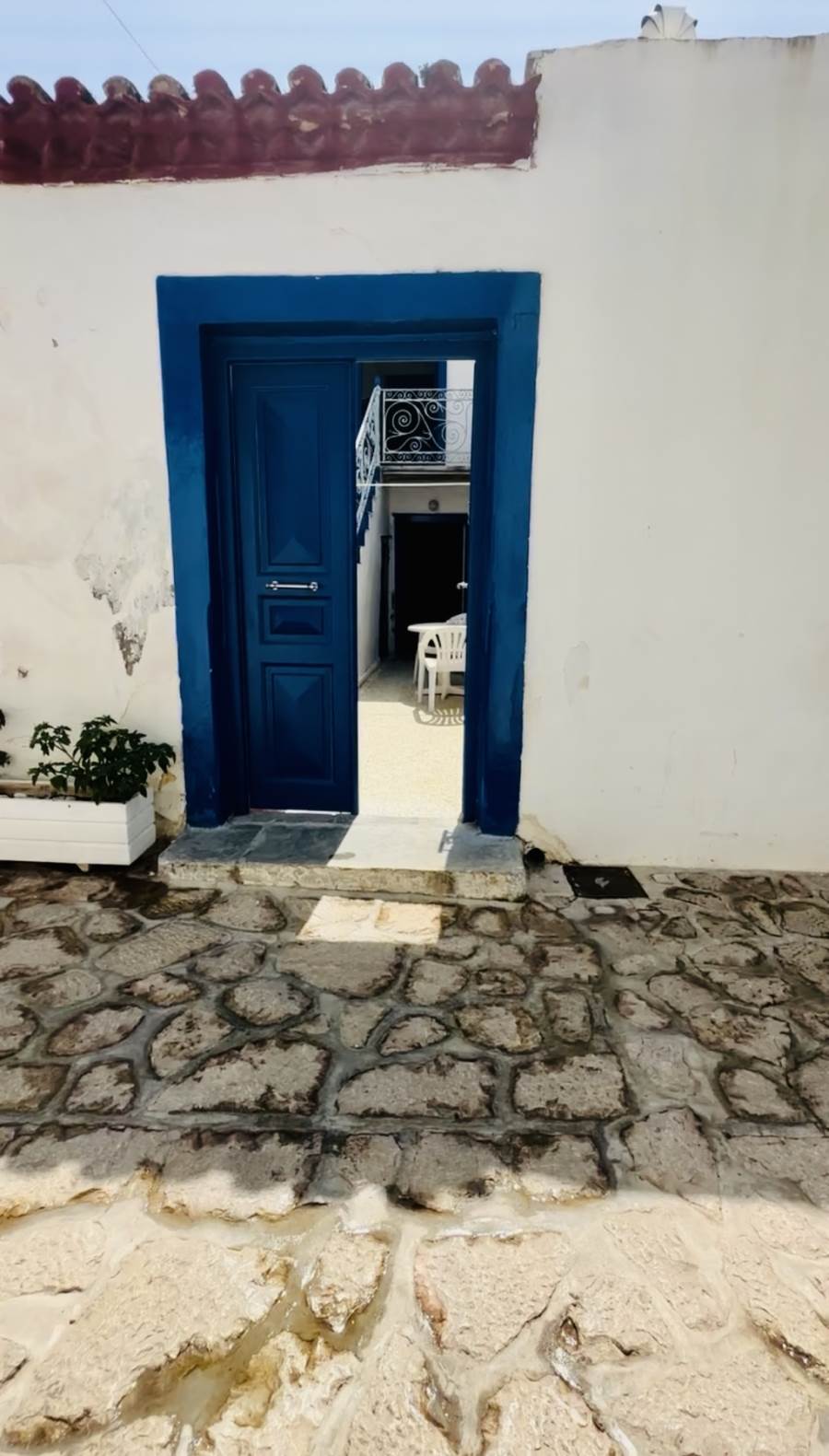 (Προς Πώληση) Κατοικία Μεζονέτα || Πειραιάς/Ύδρα - 131 τ.μ, 3 Υ/Δ, 700.000€ 