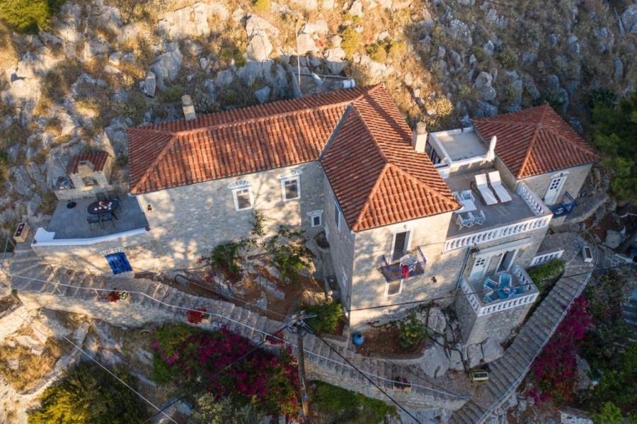 (Προς Πώληση) Κατοικία Συγκρότημα κατοικιών || Πειραιάς/Ύδρα - 250 τ.μ, 3.800.000€ 