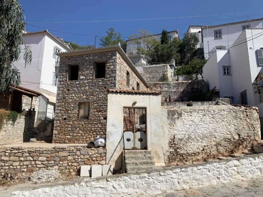 (Προς Πώληση) Κατοικία Μονοκατοικία || Πειραιάς/Ύδρα - 140 τ.μ, 650.000€ 