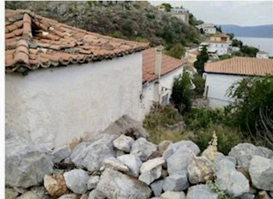 (For Sale) Residential Detached house || Piraias/Hydra - 91 Sq.m, 2 Bedrooms, 500.000€ 